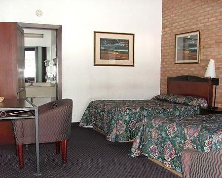 Rodeway Inn Cadillac Kamer foto
